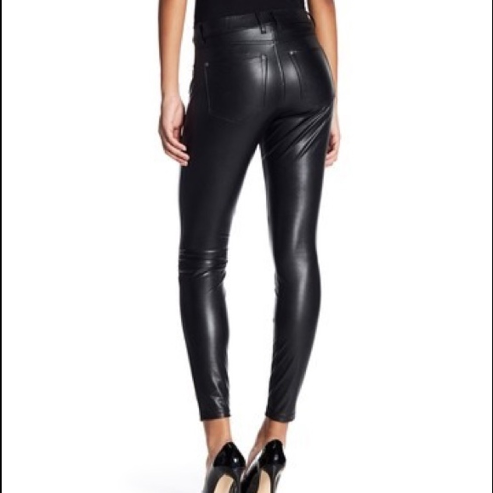 HUE LEATHERETTE LEGGINGS